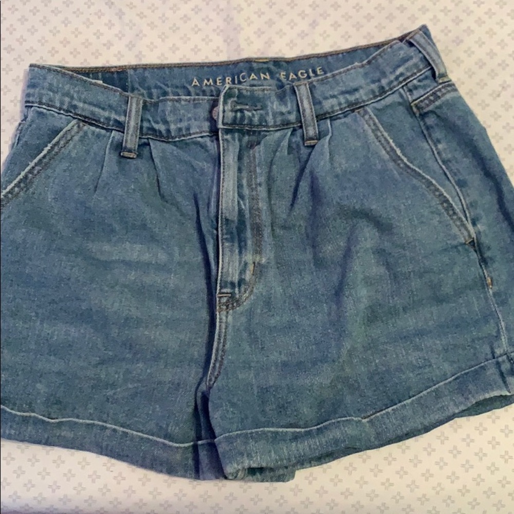 american eagle shorts